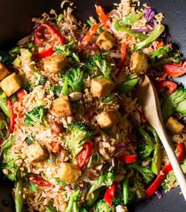 8 Treasured Fried Rice[shitake,bellpepper,mushroom,corn,spinach,bokchoi,paneer,potato]