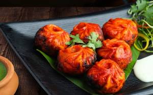 Paneer Tandoori Momos [6 Pieces]