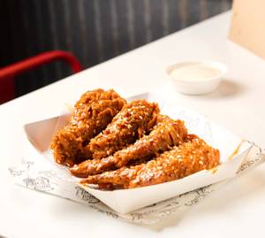 Buffalo Hot Chicken Wings