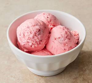 Strawberry Ice cream 