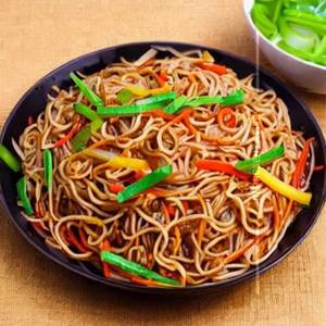 Veg Bbq Flat Noodles