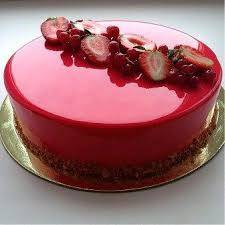 Strawberry Cake                                                     