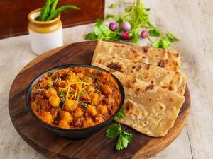Chole With Paratha