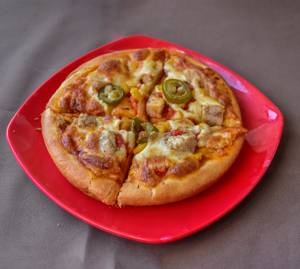 Chicken Barbeque Pizza