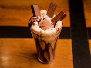 Kitkat Shake