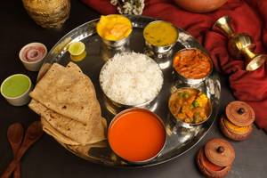 Deluxe Thali