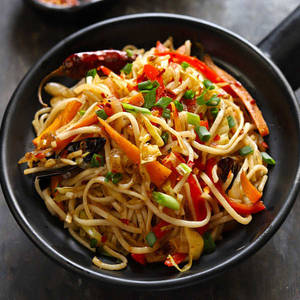 Veg Chilli Garlic Noodles