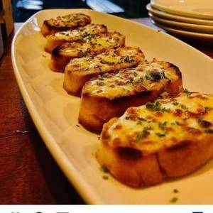 Cheese Garlic Bread(6pcs)