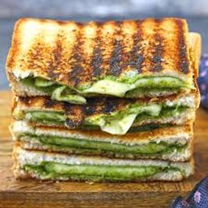 Cheese chutney sandwich