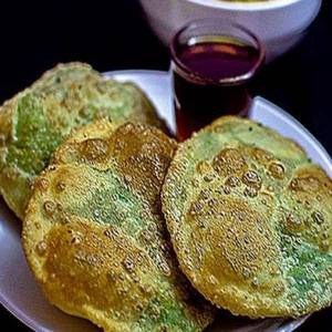 Karaishuti Kachori 3pc