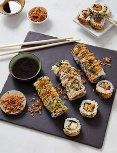 Veg Sushi Platter (16 Pcs)
