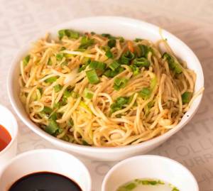 Veg Hakka Noodles