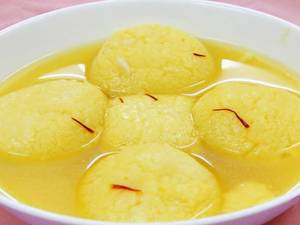 Kesar Rajbhog 1pc