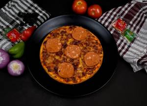Chicken Salami Pizza