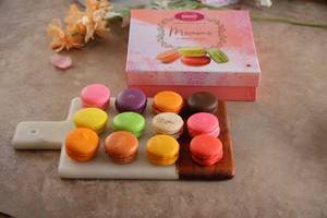 Assorted Macaron Box 12 Pcs