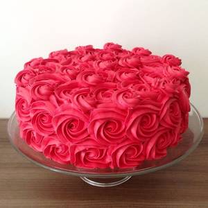 Red Rose Cake 