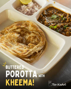 Buttered Porotta With Chicken Kheema
