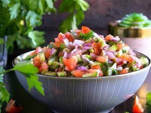 Kachumbar Wala Salad