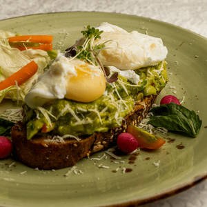 Avocado Toast With Poached Eggs