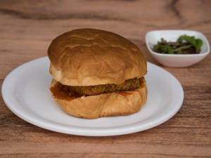 Paneer Tandoori Burger