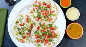 Tomato Uttapam