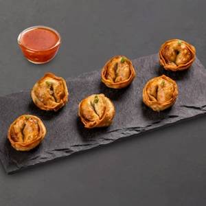 Fried Veg Momos with Momo Chutney - 6 Pc
