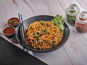 Veg Chilli Garlic Noodles