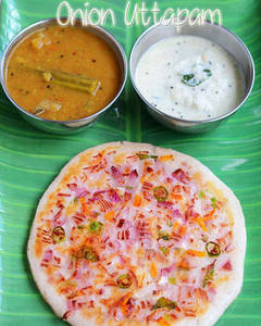 Onion Uttapam