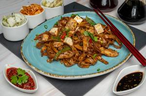 Mandarin Noodles