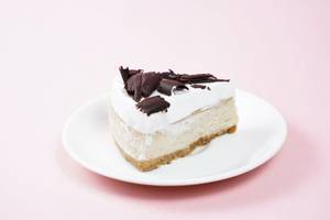 Banoffee Pie Cheesecake Slice (Contains Egg)