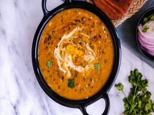 Dal Makhani +  4 Roti Butter