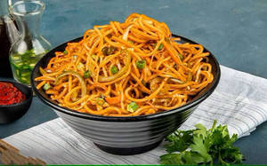 Szechwan Chicken Noodles