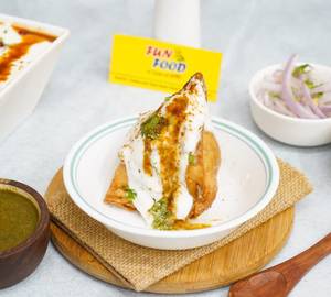 Dahi Samosa Chaat