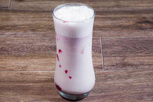 Pinki Strawberry Milkshake