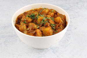 Aloo Pyaj Paneer