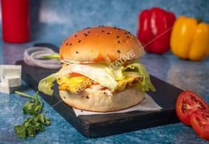 Paneer Tikka Burger