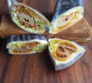 Chicken kebab roll