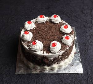 Eggless Black Forest Cake [500grams]