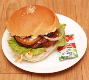 Classic Mexican Chicken Burger