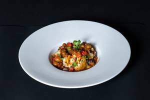 Aloo Tikki Chaat With Chole