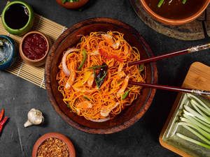 Chicken Chilli Garlic Noodles