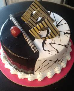 Choco Vanilla Cake 