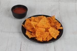 Nachos With Salsa Dip