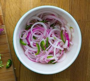 Onion Salad 