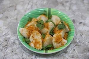Puri Masala Idli