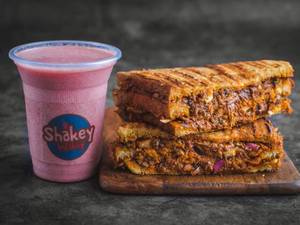 Chicken Grill Sandwich + Cocktail Juice