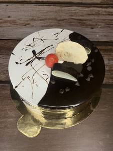 Choco Vanilla Cake