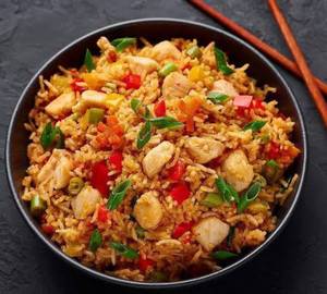 Schezwan chicken fried rice