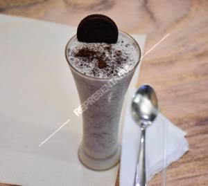 Oreo Milk Shake