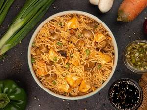 Paneer And Mushroom Fried Rice